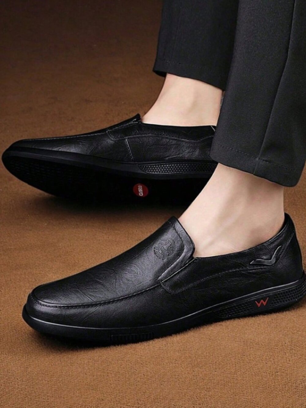 CLOHOO Men's Genuine Leather 2-Layer Handmade Business Casual Shoes - Size 8.5